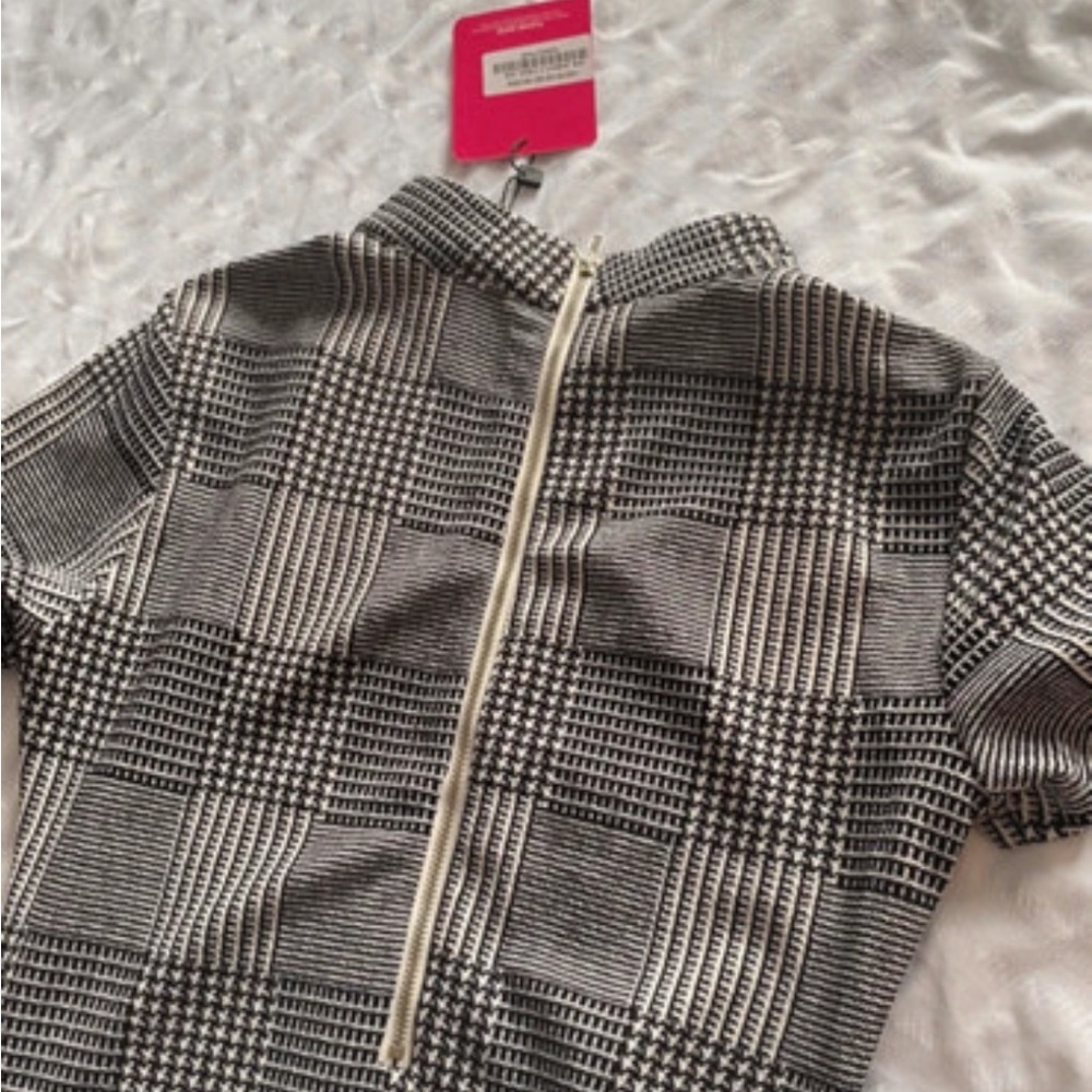 Checked mini dress - Picture 6 of 8